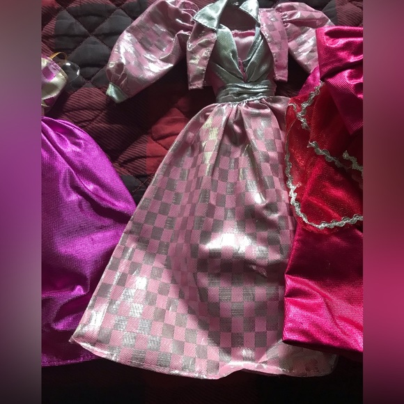 Barbie clothing - Picture 3 of 7